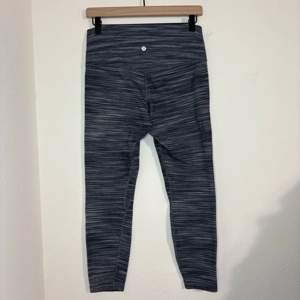 Lululemon HR Align Pant Leggings 25’ size 10 - Picture 4 of 13